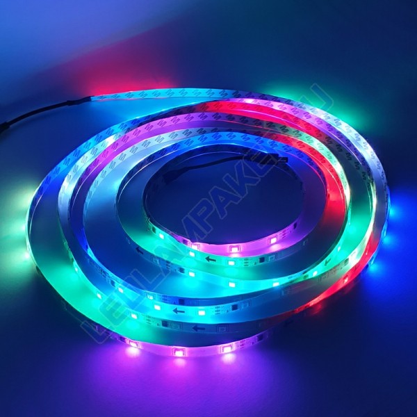 Futófényes RGB LED Szalag Tápegységgel, Bár, Disco, Pub, Night Club és Kirakat Világítás, 5m, Vízálló, 2 Év Garancia